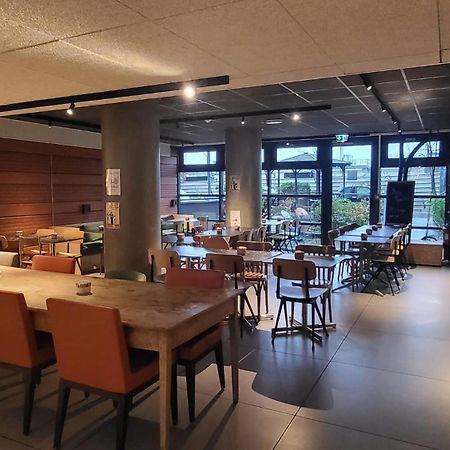 Ibis Budget Paris Porte De La Chapelle - Arena Luaran gambar