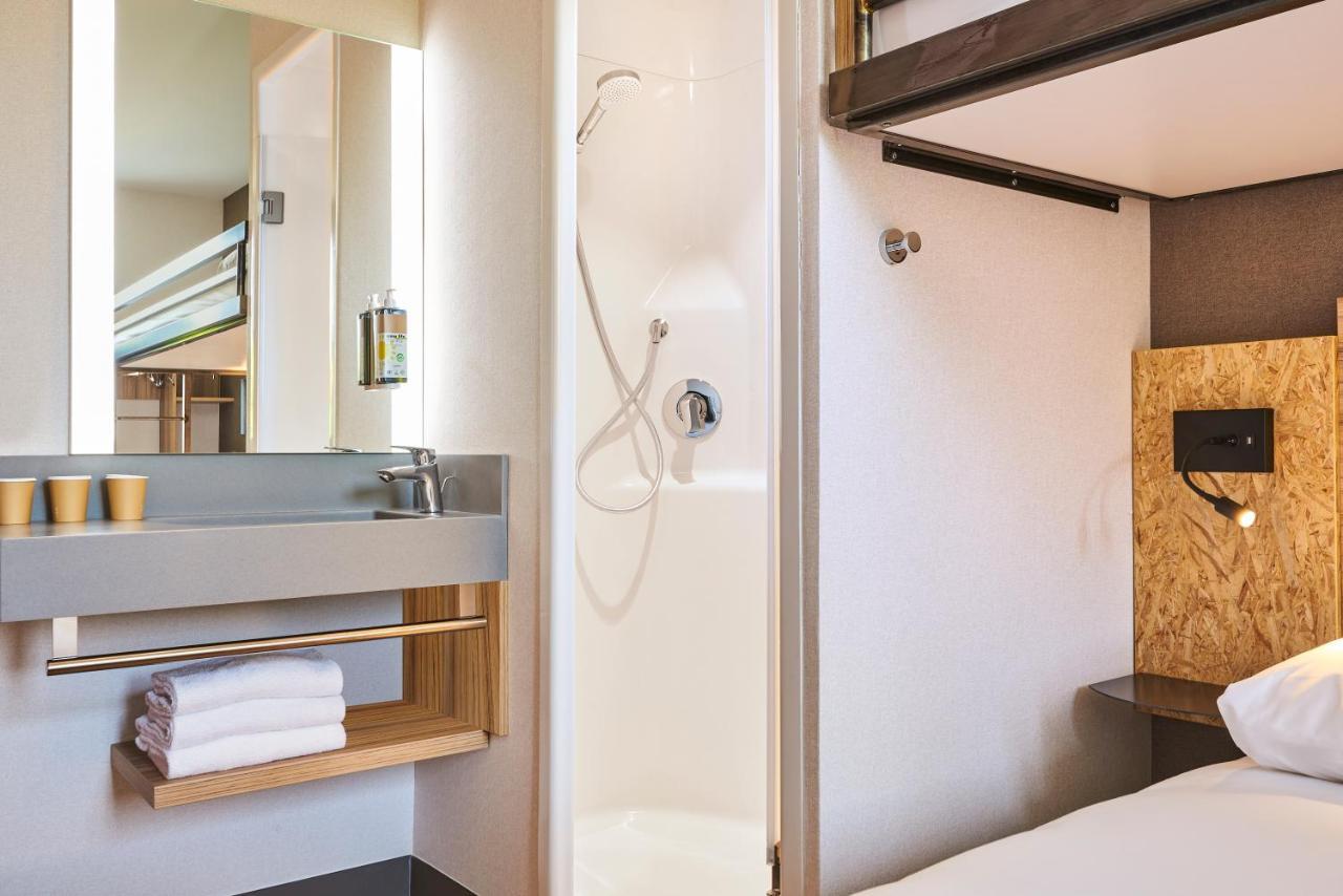 Ibis Budget Paris Porte De La Chapelle - Arena Luaran gambar