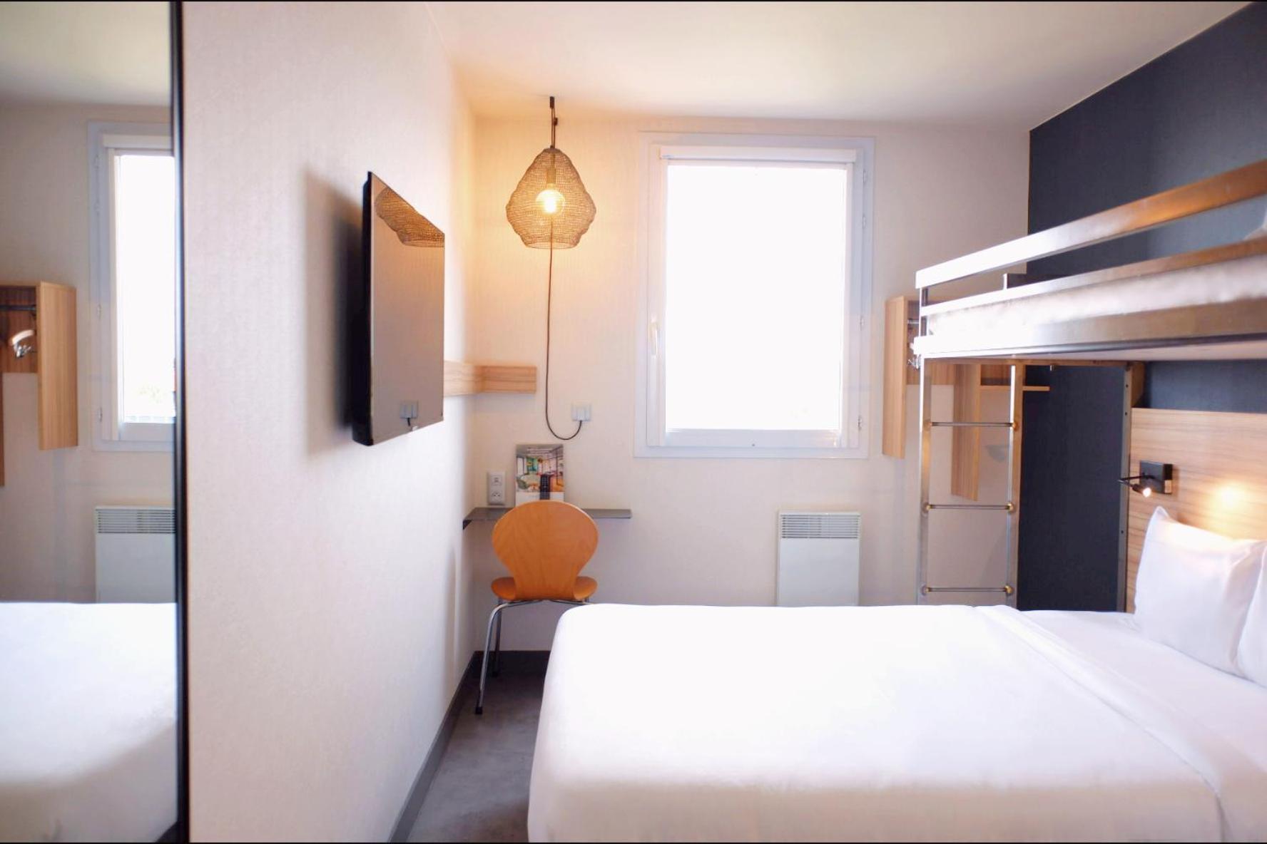Ibis Budget Paris Porte De La Chapelle - Arena Luaran gambar