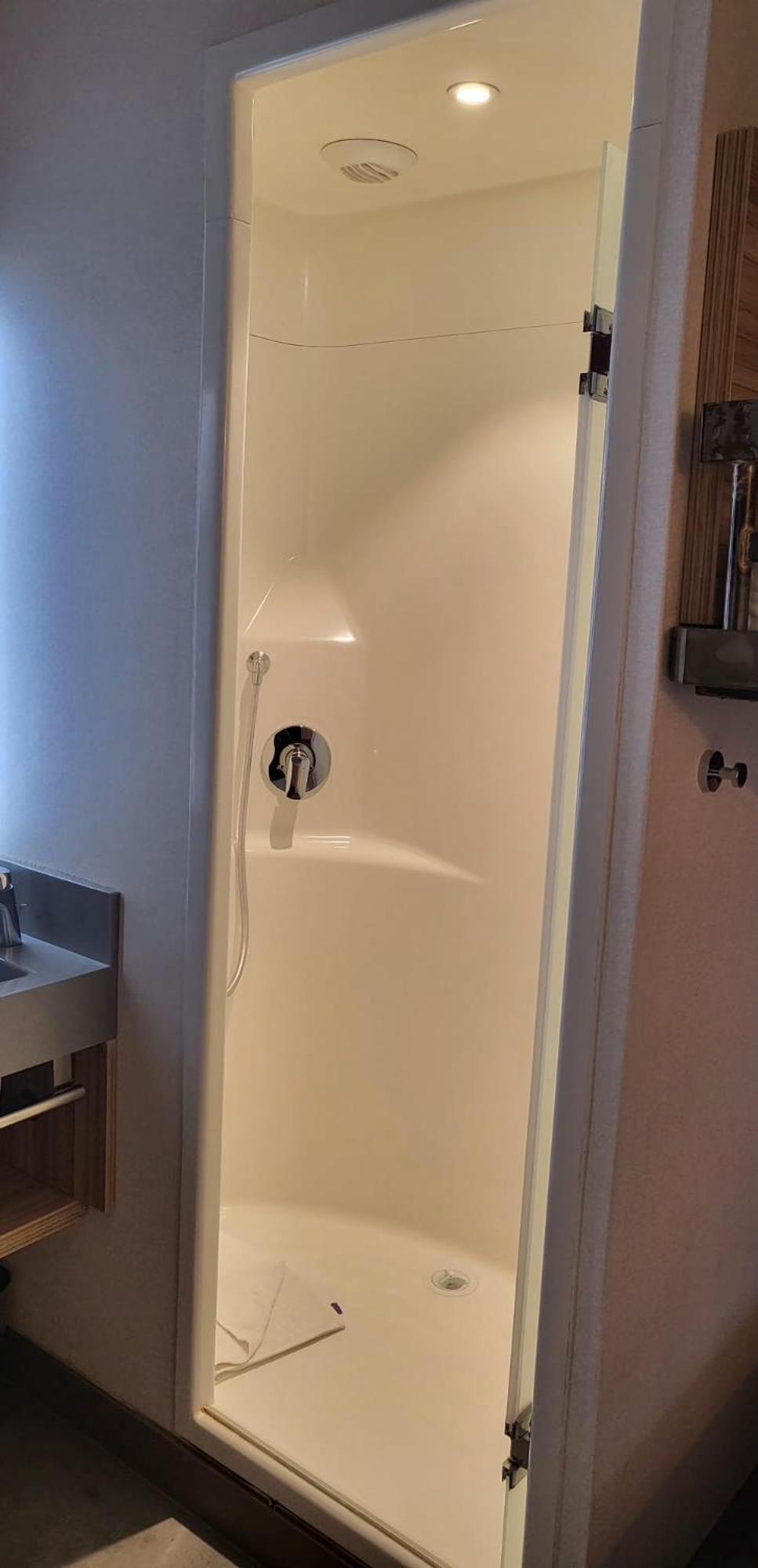 Ibis Budget Paris Porte De La Chapelle - Arena Luaran gambar